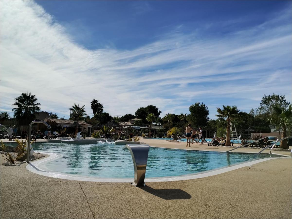 Les Sables Du Midi Hotel Serignan Exterior photo